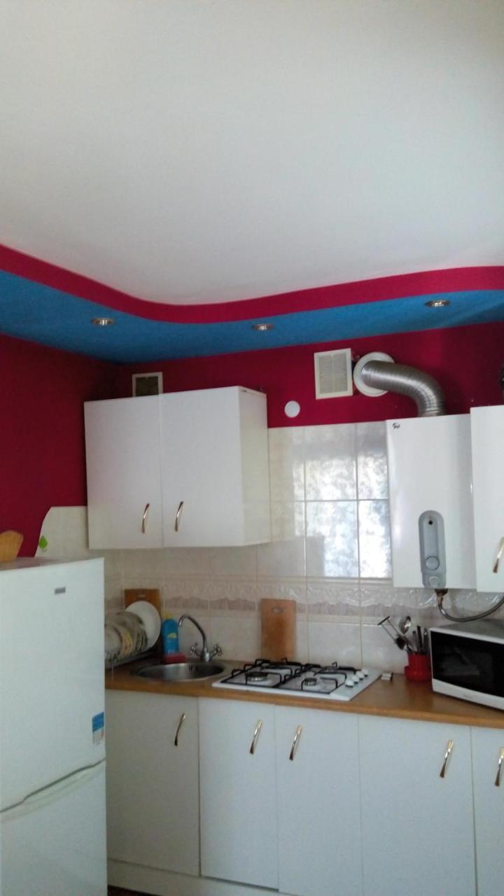 Apartmán "Центр Ж/Д" Rivne Exteriér fotografie